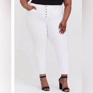 Torrid white 18T jeans